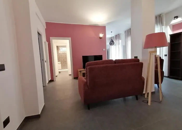 P In Centro 2 세스트리레반떼